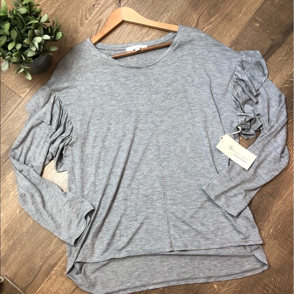 vince camuto ruffle sleeve top
